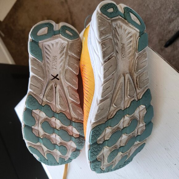 Hoka One One Women’s Rincon 3 Running Shoes Orange/Yellow Size 7B - Picture 6 of 8